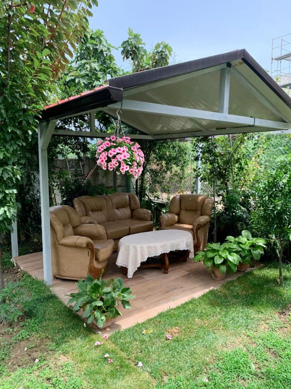 Villa With Garden And Veranda Berat Extérieur photo